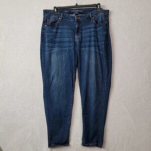 Lane Bryant Women's Low Rise Straight Plus Size 20 Jeans  Whiskering Denim